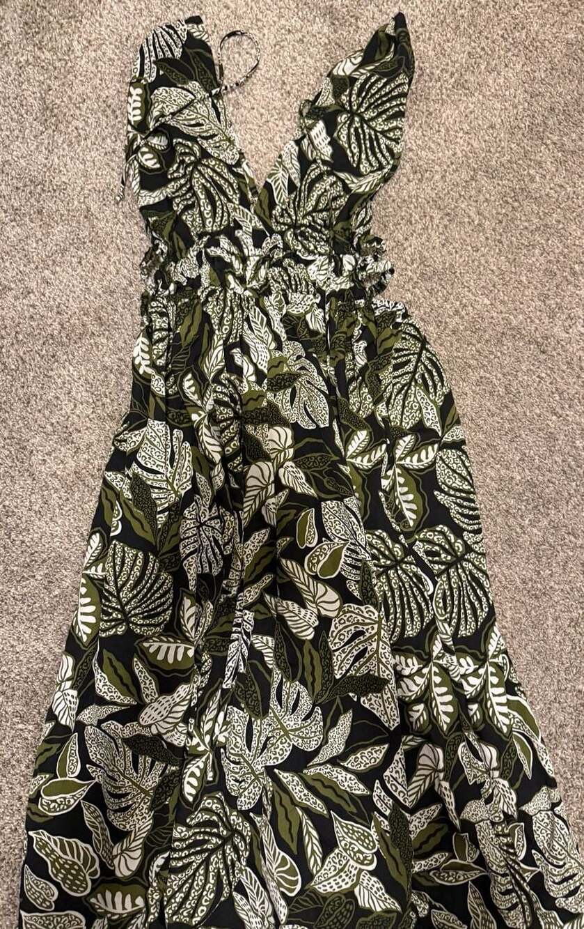 Hint of Blush Olive Green Tropical Leaf Print Cutout Maxi Dress